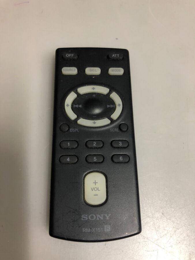 

Пульт Sony RM-X151
