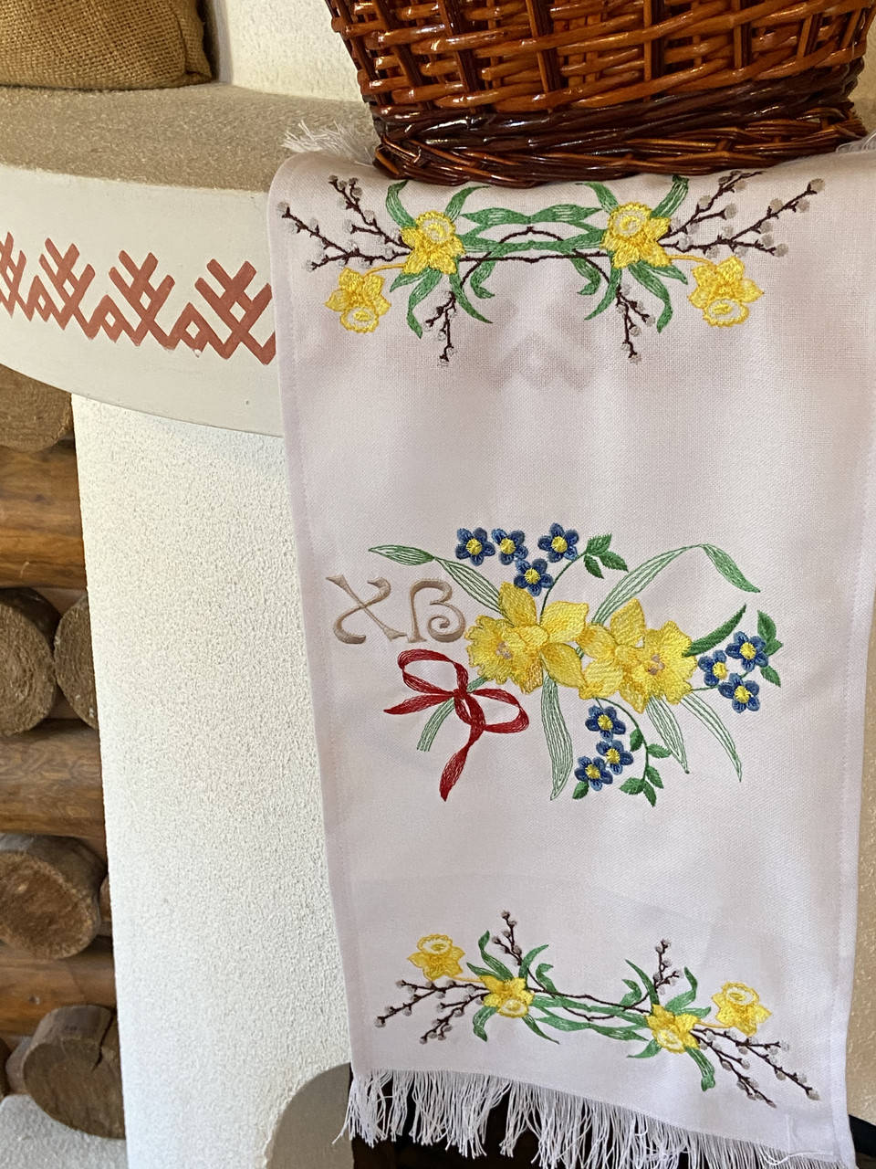

Рушник пасхальний нарциси