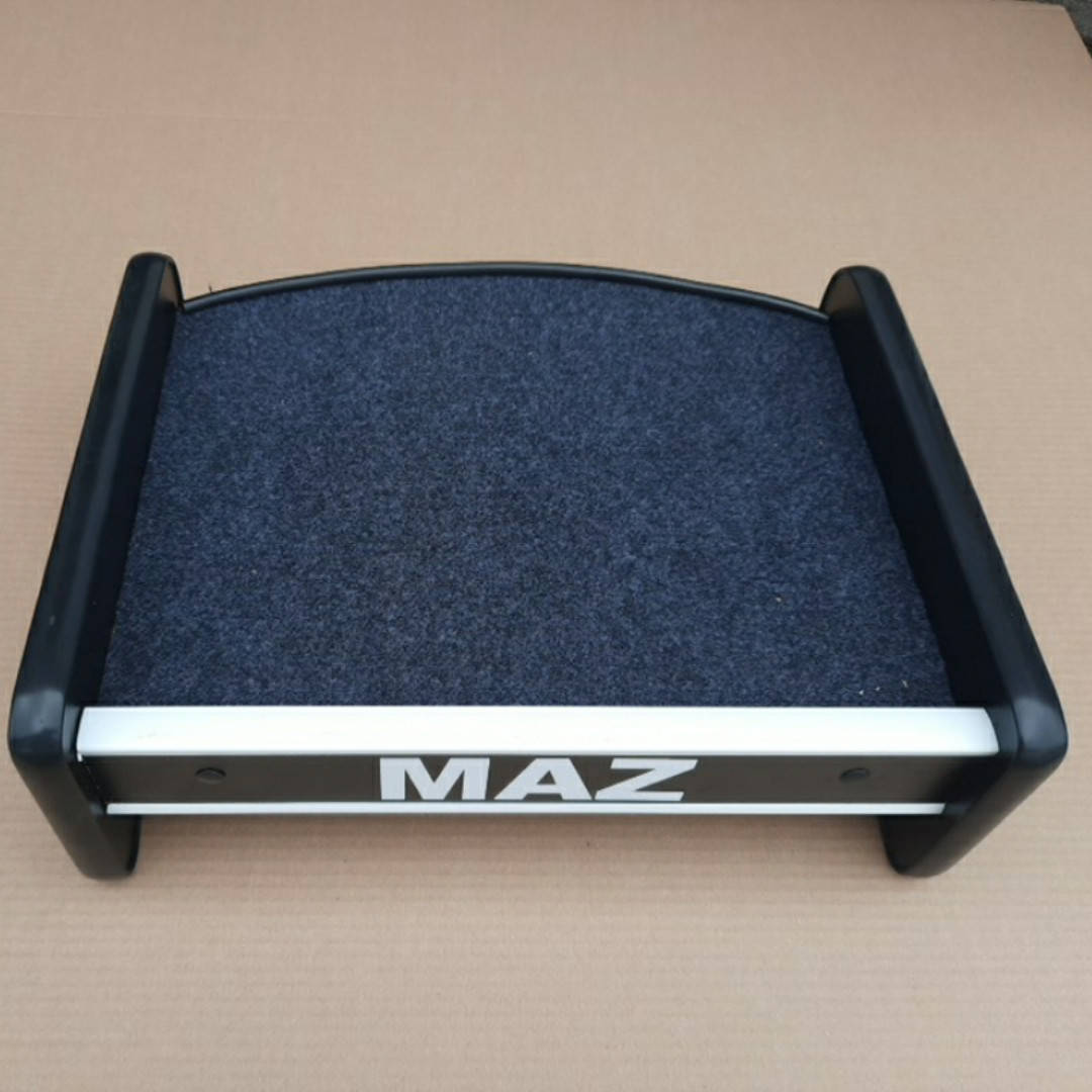 

Полка на торпеду МАЗ СУПЕР (полочка на панель) столик 5336