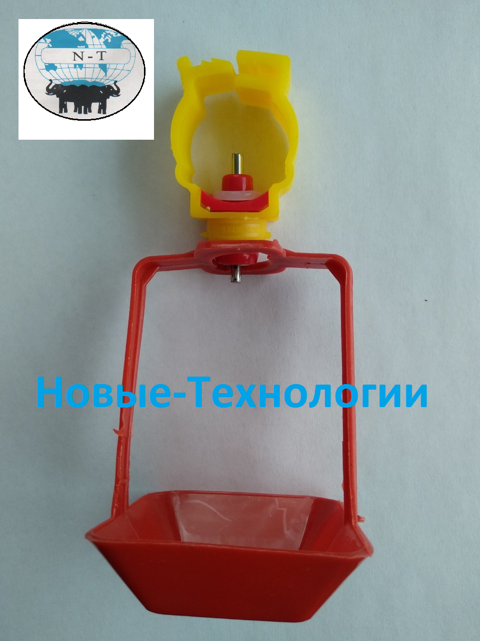 

Ниппельные поилки для бройлеров и перепелов