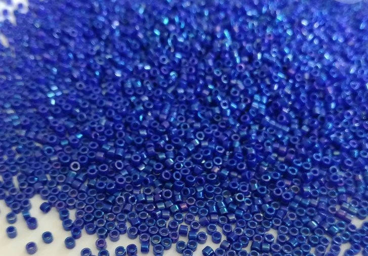 

Японський бісер Miyuki Delica 11/0 DB0216 - Opaque Royal Blue Luster