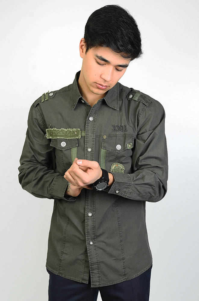 

Рубашка мужская хаки 141124T