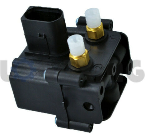

Блок клапанов пневмоподвески BMW 5 GT F07 F10 F11 7 F01 F02 F04