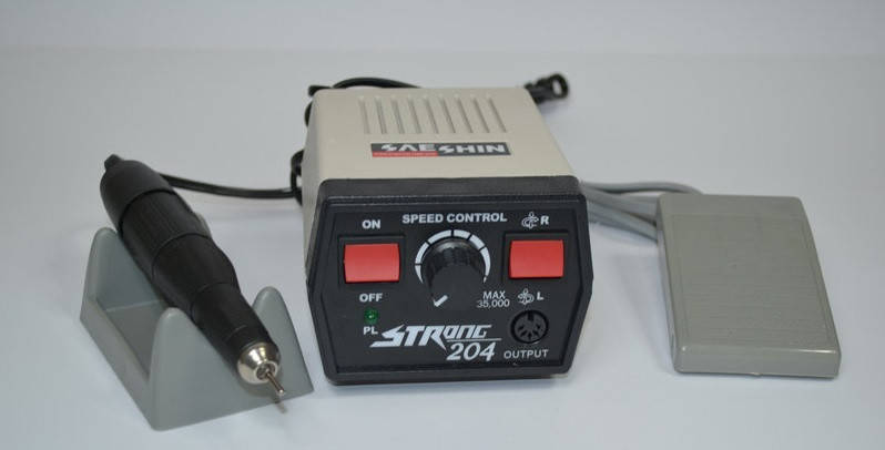 

Фрезер для маникюра и педикюра Strong 204 (65 вт , 35000 оборотов ), Серый