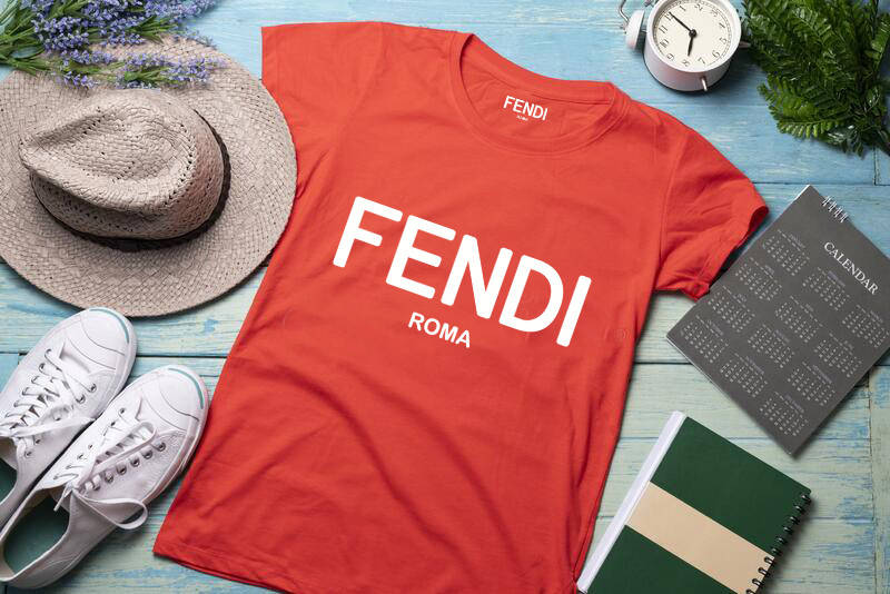 

Женская футболка Fendi Фенди Красная, Красный