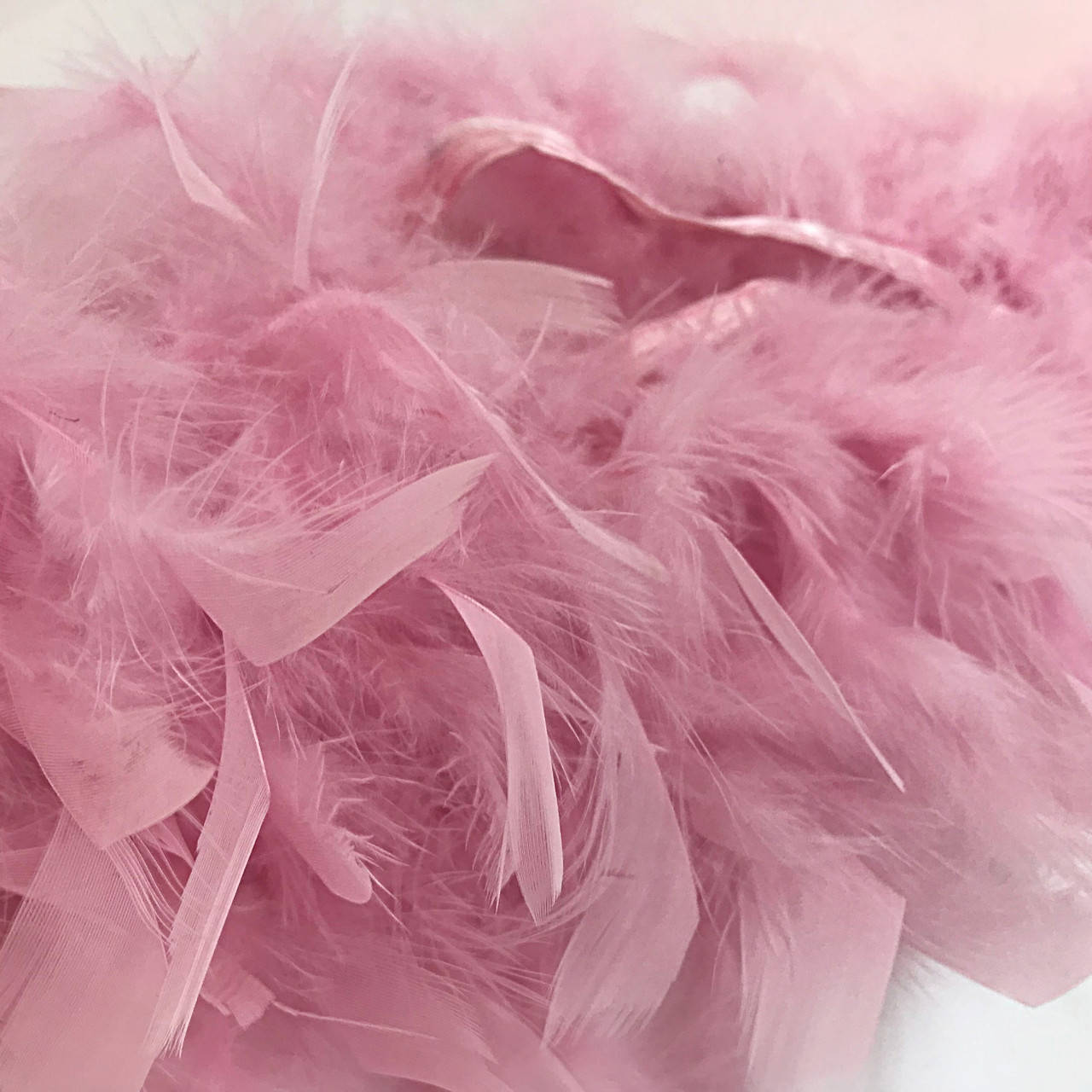 

Перья декоративные на ленте, розовые , отрез 20 см, Розовый