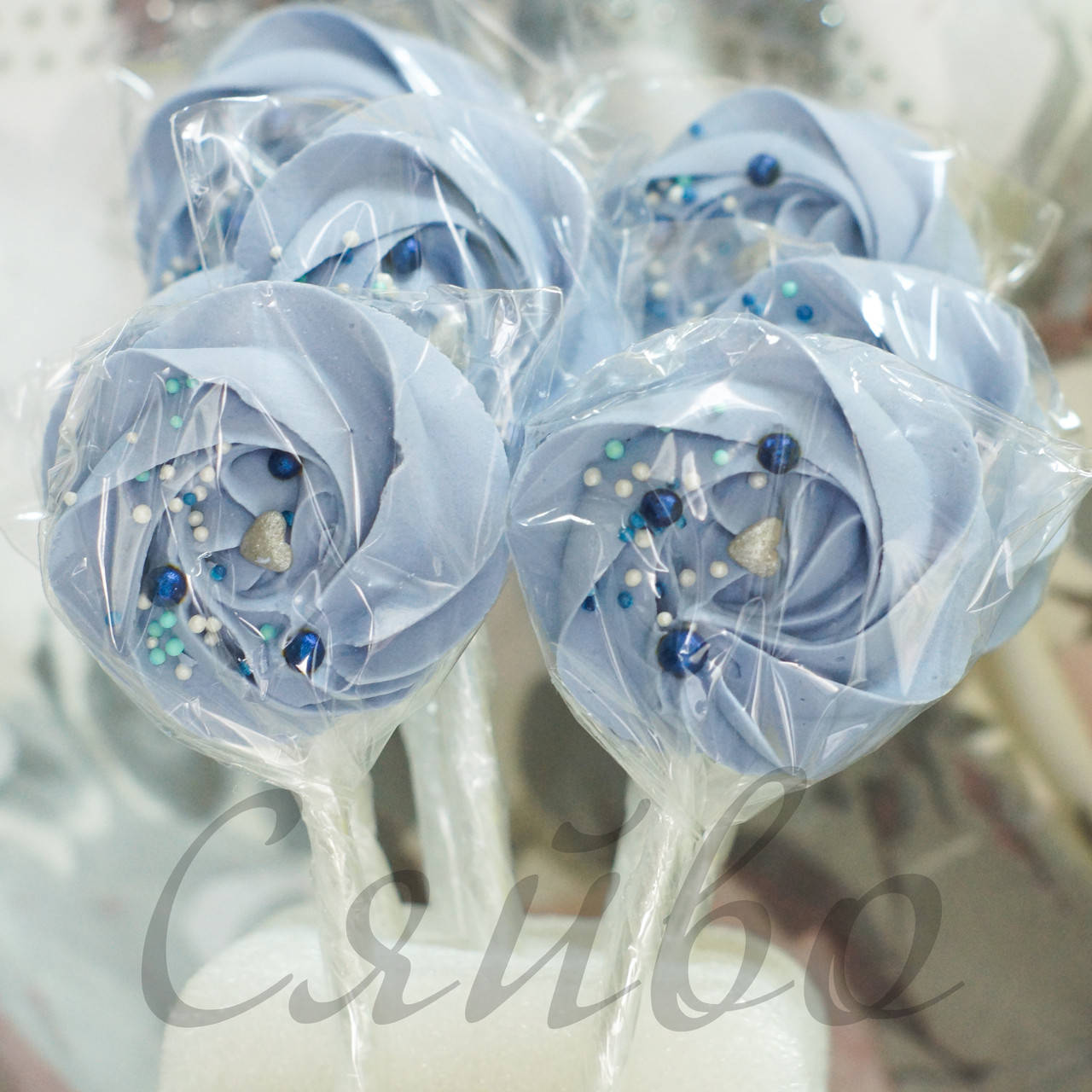 

Конфета на палочке на торт безе на палочке васильковый 1 шт, Разные цвета