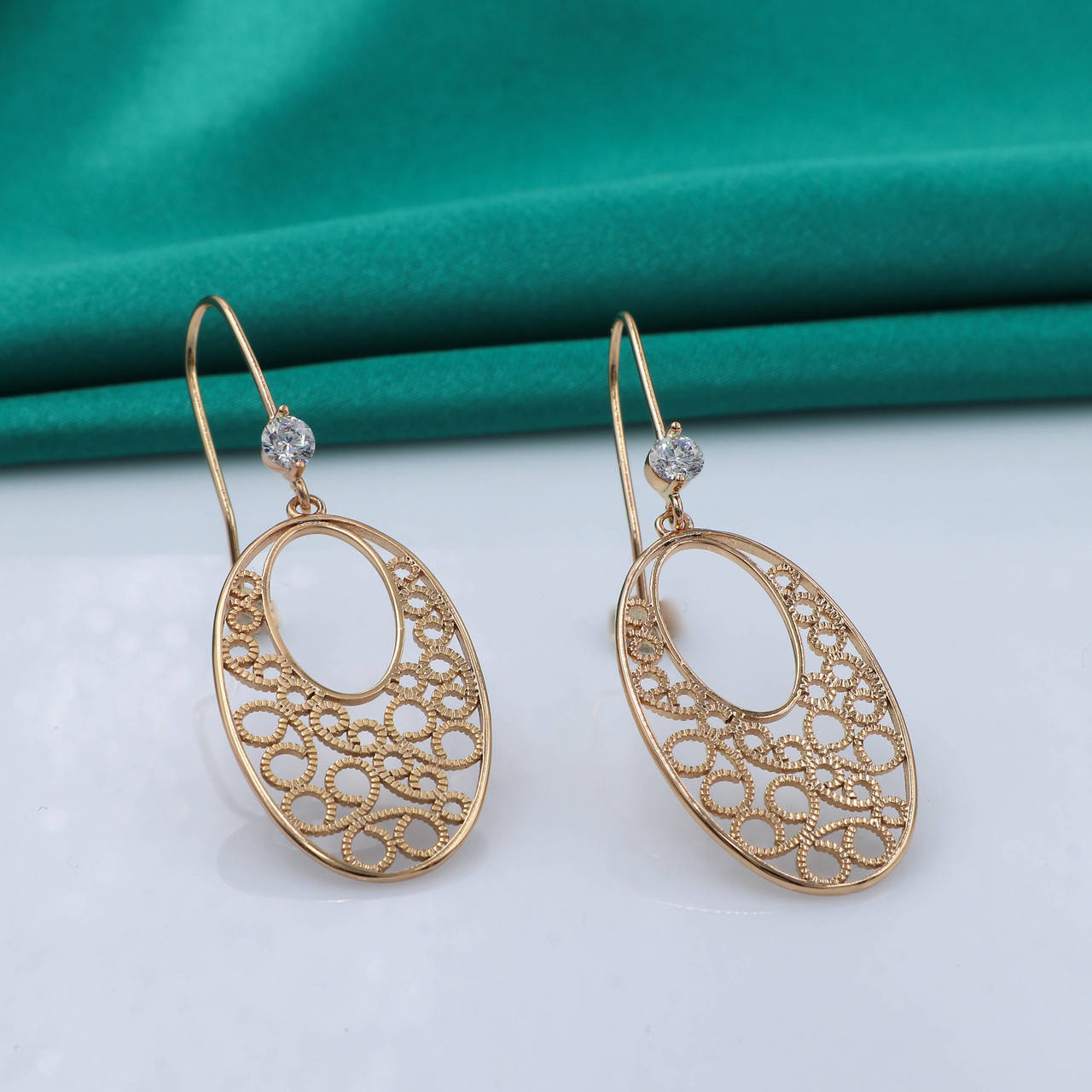 

Серьги "Ажурный Овал" с цирконом, медзолото Xuping,18К