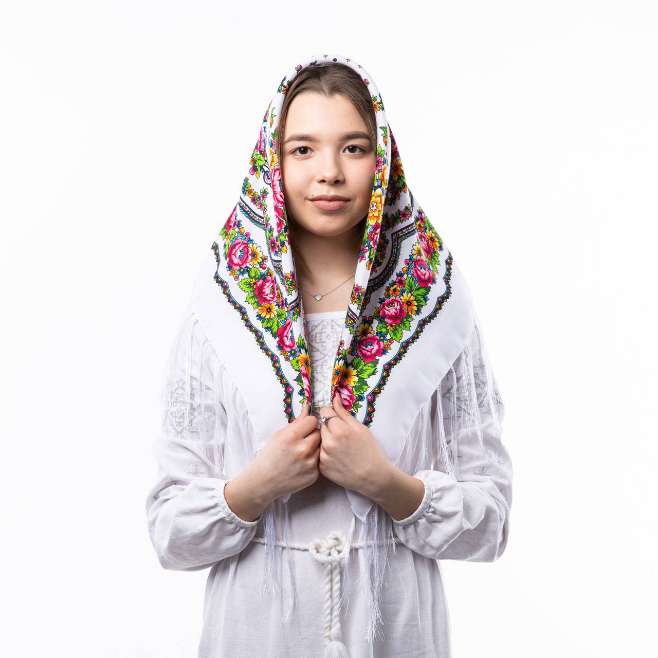 

Хустка з шовковими тороками 80х80см Біла