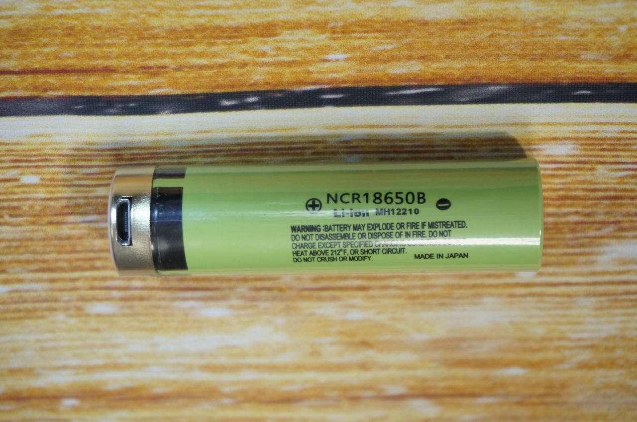 

Акумулятори 18650 Panasonic 3400 Mah з виходом USB