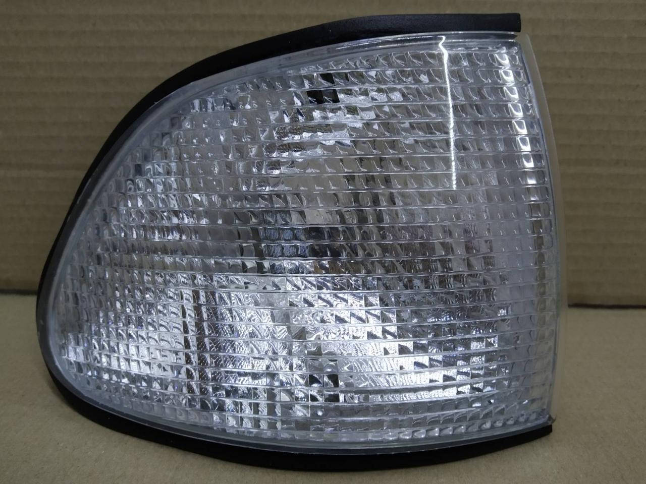 

Правый указатель поворота БМВ 7 E38 белый 1994-1998 без патрона / BMW 7 E38 (1994-1998) Код: FP 0075 K2-P