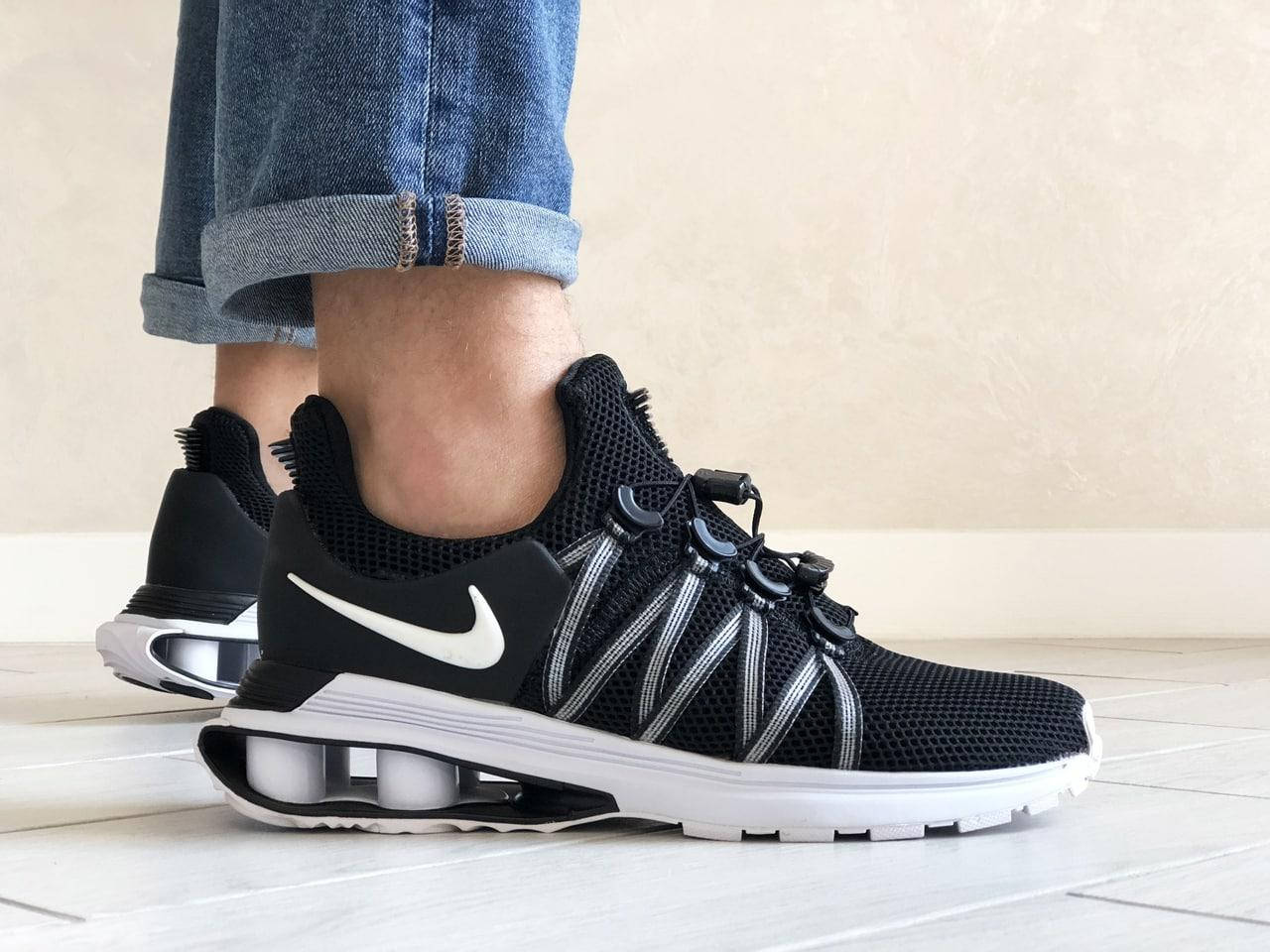 

Мужские кроссовки Nike Shox Gravity, Черный