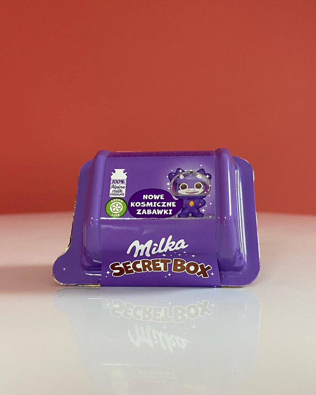 

Шоколадный набор Milka Secret Box с игрушкой и шоколадными монетками Германия