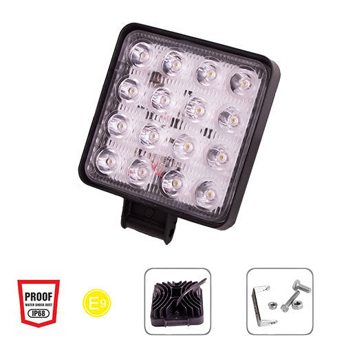 

Фара рабочего света WLP-48S1F5 FLOOD 16Led*3W (108*108*50)/10-30V/48W/6000K (WLP-48S1F5)
