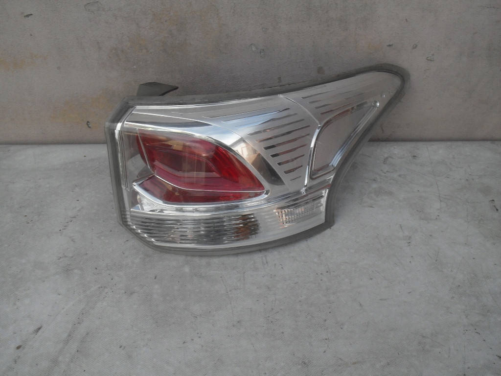 

Фонарь стоп MITSUBISHI OUTLANDER III 3 12- Права под заказ 2-4 дн