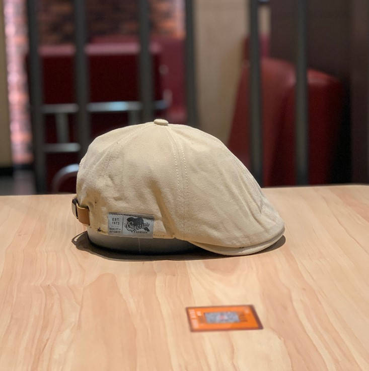 

Мужская кепка Хулиганка Бежевый размер 56-60