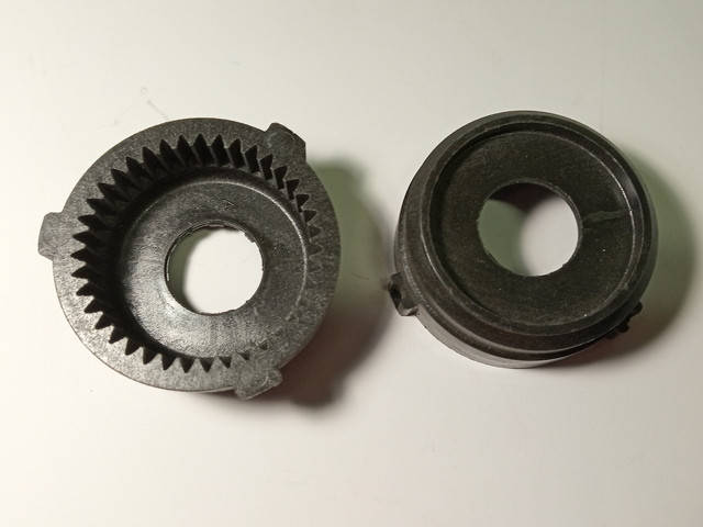 

Шестерня редуктора стартера 2110 пластмассовая 151-02.3708