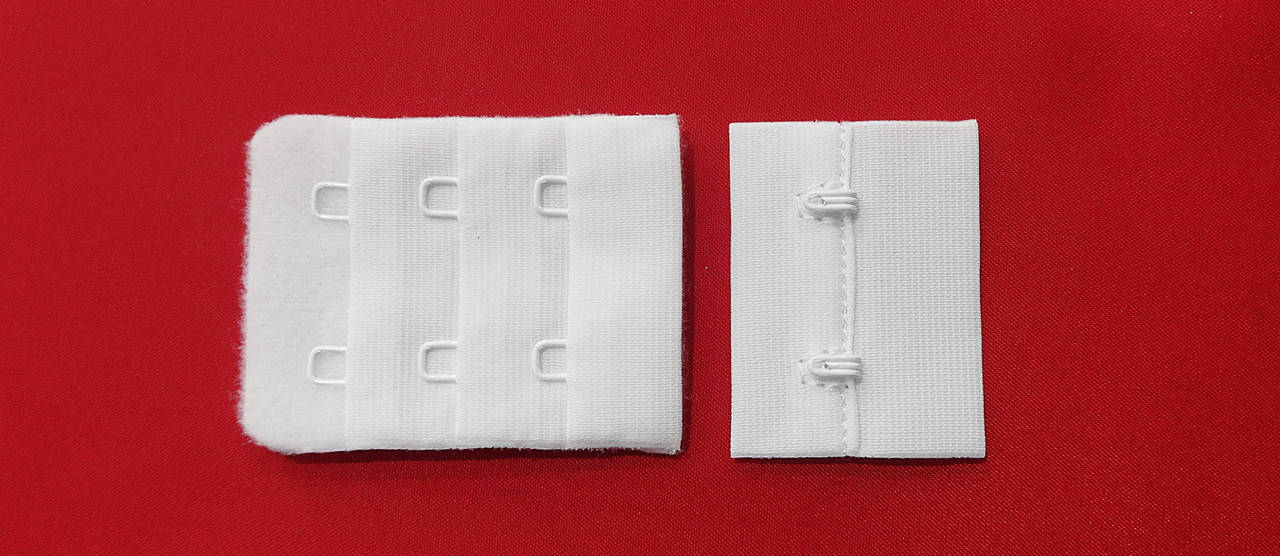 

Застежка для бюстгальтера на 2 крючка 3 ряда петель 3,8 см белая, Белый