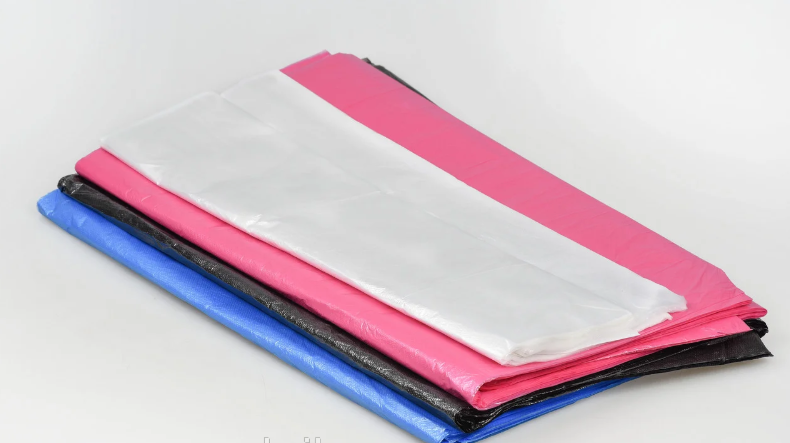 

Пеньюар для парикмахеров одноразовый 100шт, Разные цвета