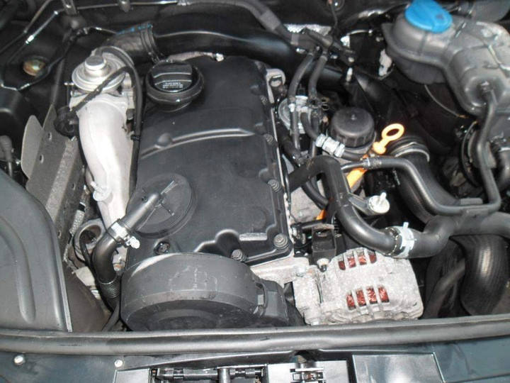 

Мотор, двигатель Skoda SuperB,VW Passat 1,9 CDTI,130 km. AWX запчасти б/у