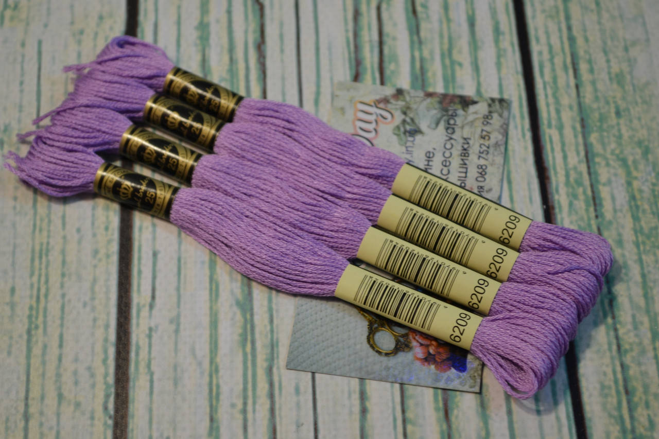 

Мулине Royal Broderie, цвет №209