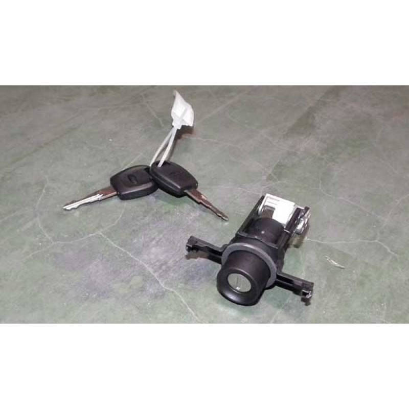 

Замок багажника (кнопка) Chery Amulet (Чери Амулет) A11-8CB5606110AB