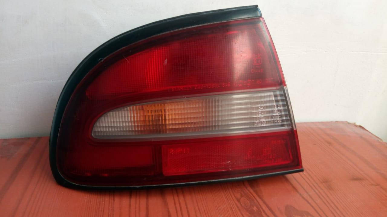 

Фонарь (стоп сигнал) седан, левый, наружный MR124263, 0431593L, MB912571 992240 Galant 93-96 r. 5k Mitsubishi