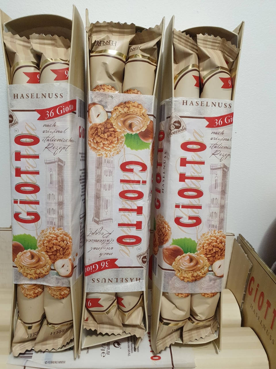 

Ferrero Giotto Haselnuss Италия