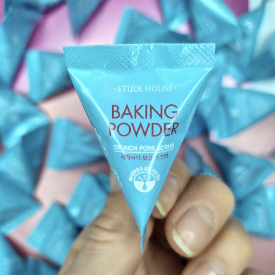

Содовый скраб для лица Etude House Baking Powder Crunch Pore Scrub 7 g