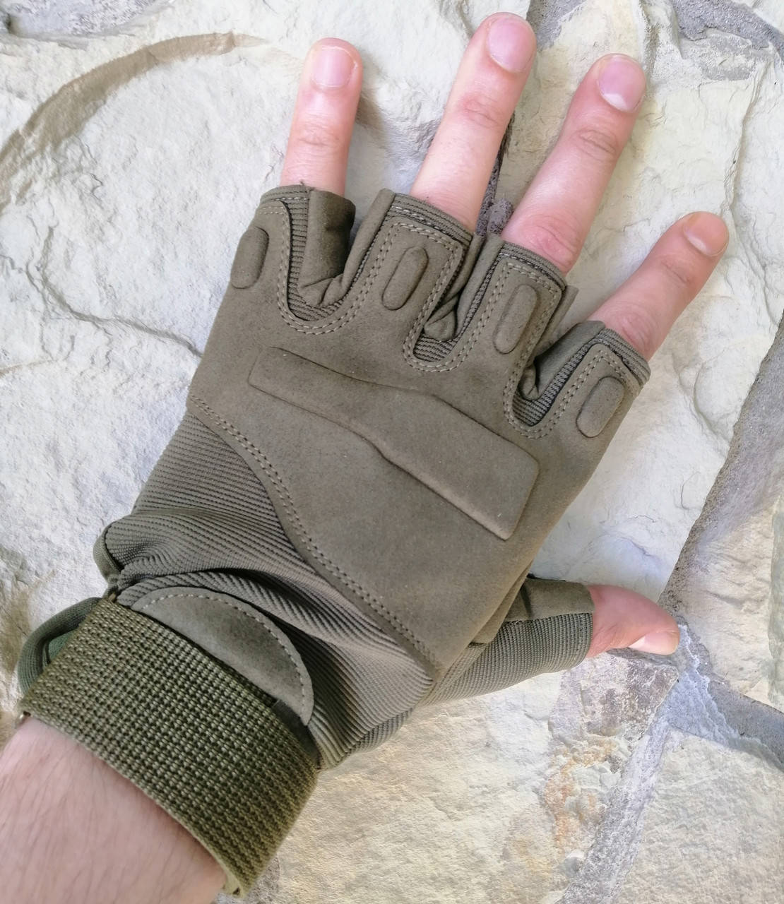 

Перчатки беспалые тактические Oakley олива