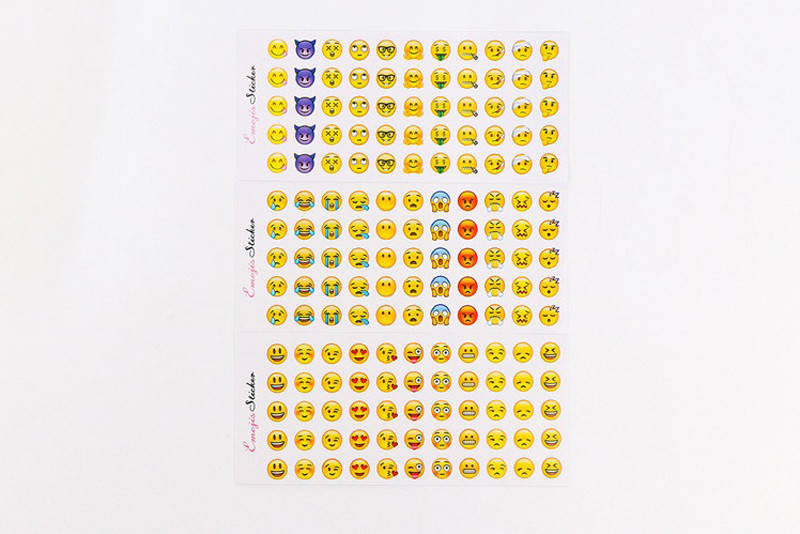 

Наклейки Смайлики Emoji MARJI самоклеющиеся 12 листов