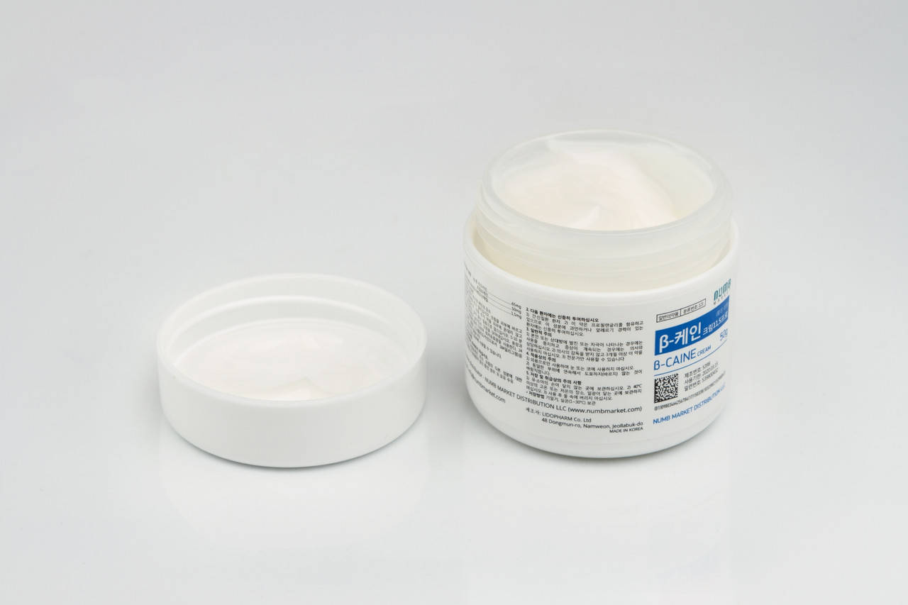 

Крем - гель анестетик B-Caine Lidocaine 6.5% Prilocaine 5% (В-каин) 50 гр.