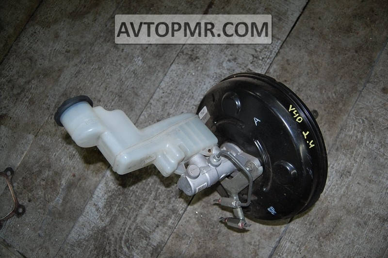 

Главный тормозной цилиндр с бачком Toyota Camry v40 47028-06030 Тойота Камри 2007-2011
