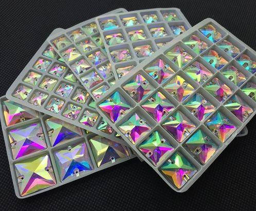 

14мм. Квадраты пришивные Crystal AB Стекло