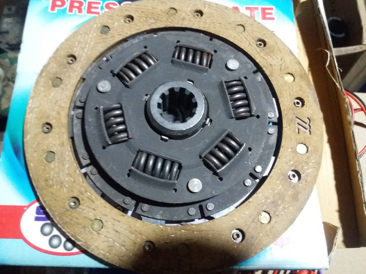 

Диск сцепления москвич 2140,412,2126 Иж Ода