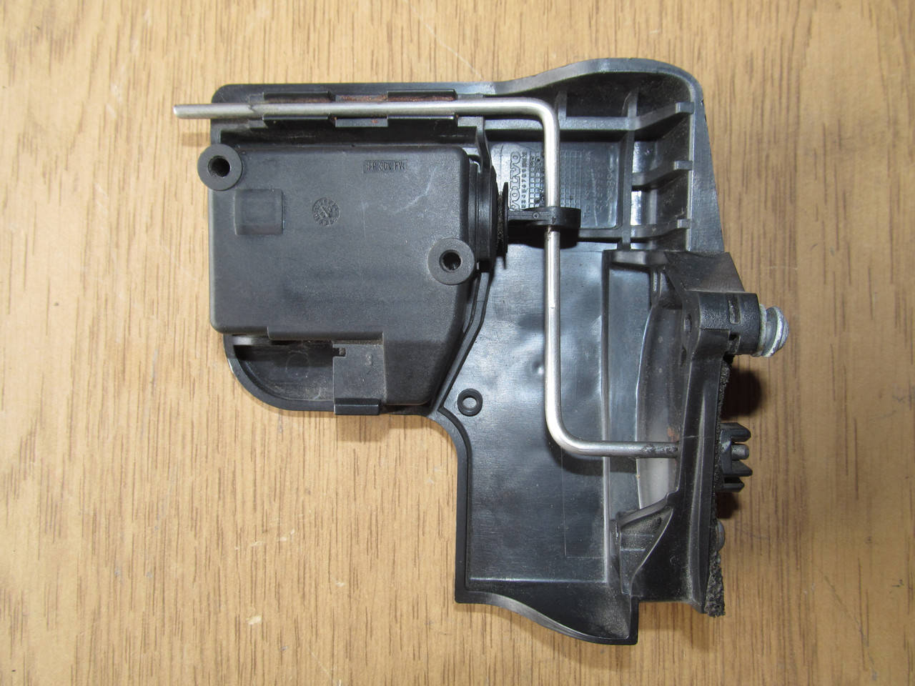 

Привод замка бака volvo v40 s40 вольво в40 замок електропривод 30899697 / 96-04