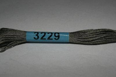 

Мулине гамма 3229