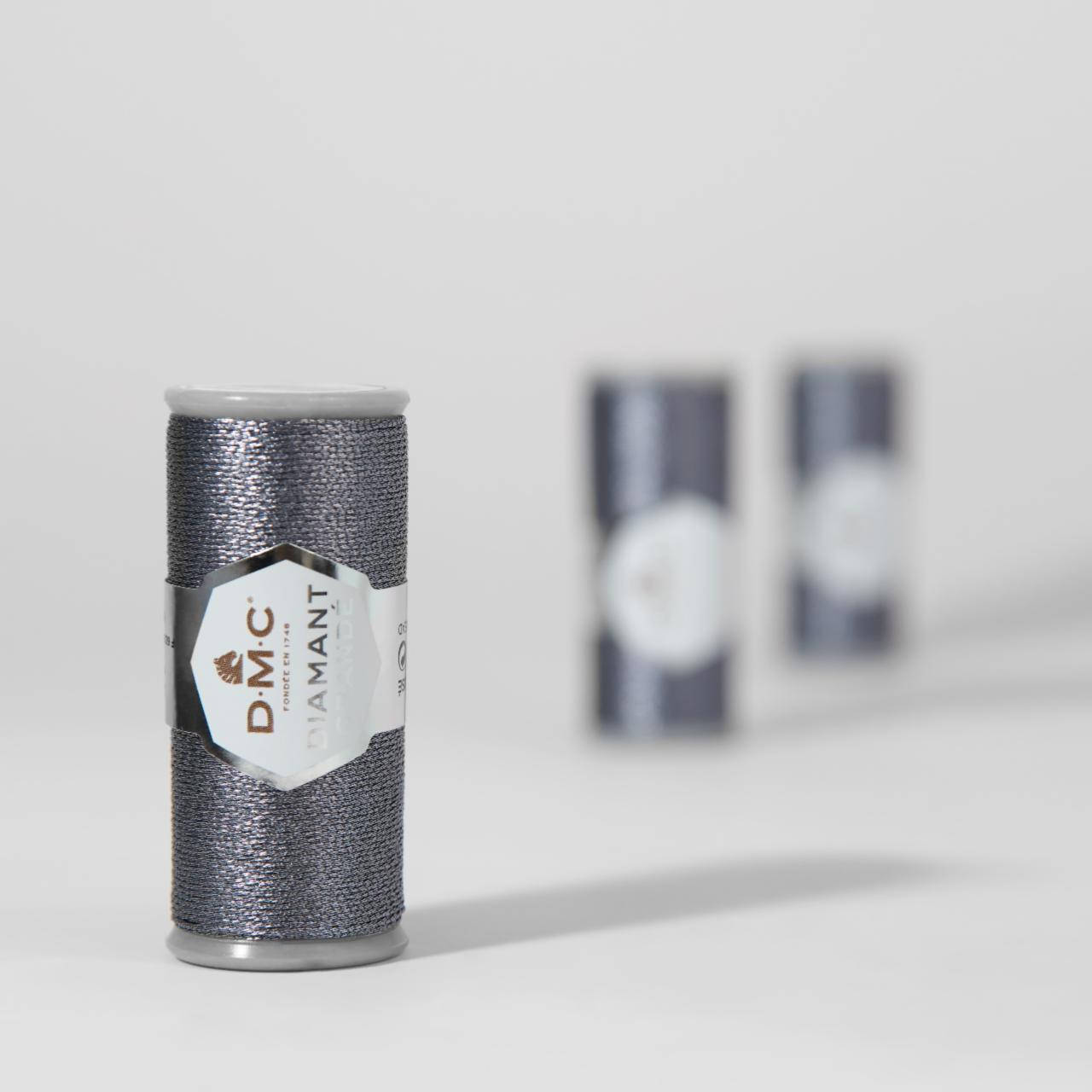 

Нитка Люрекс Металізоване муліне Diamant Grande DMC G317