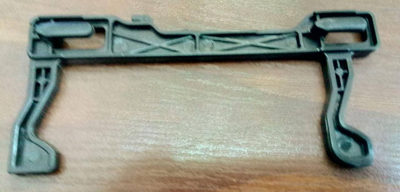 

Крючок двери микроволновой печи Samsung DE64-02430A