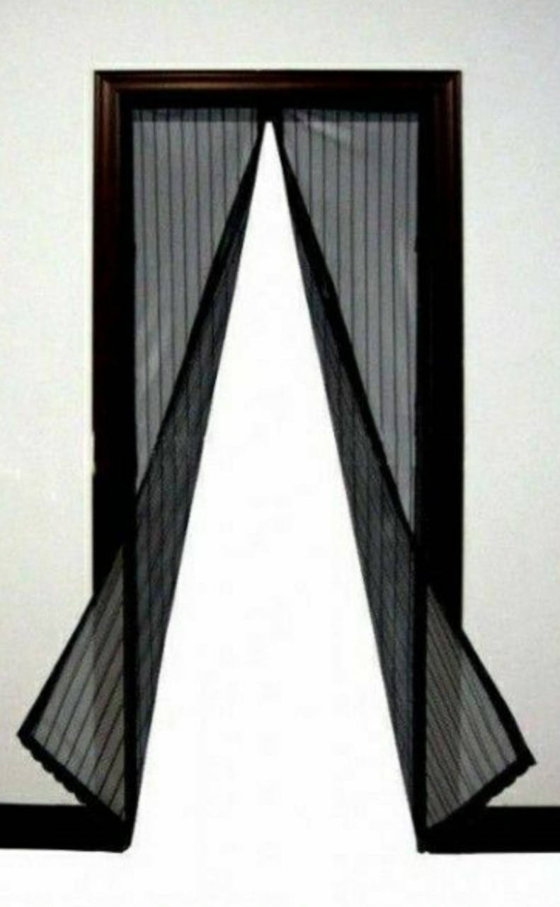 

Москитная сетка на магнитах Размер 104 х 210 мм