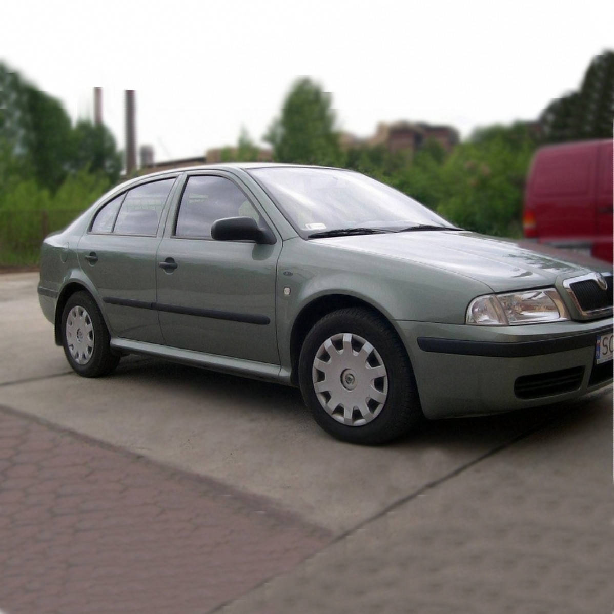 

Молдинги на двери для Skoda Octavia I Tour 1996-2010