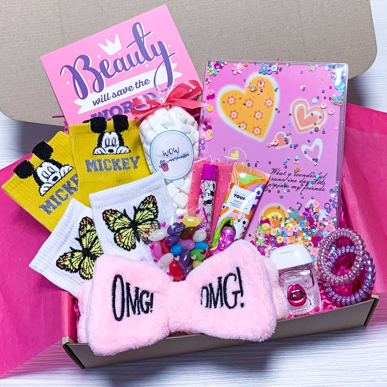 

Подарочный бокс для девушки Wow boxes "Girl Box №1"