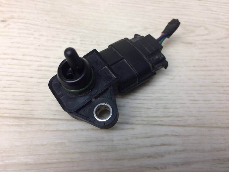 

Датчик абсолютного давления (MAP sensor) HYUNDAI SONATA LF 2015 39300-2B000
