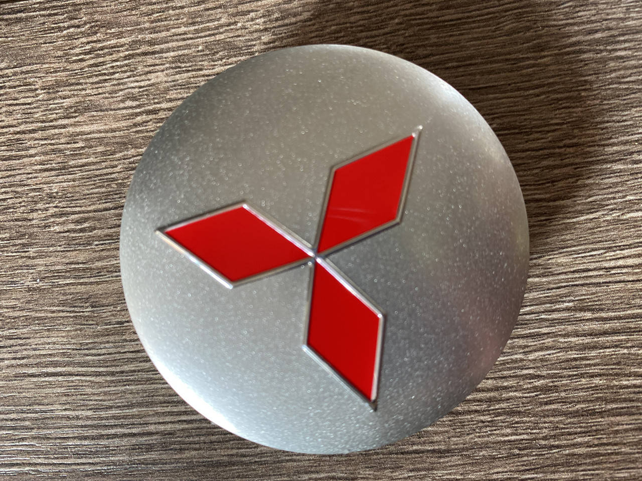 

Колпачки Mitsubishi 56мм 52мм серые