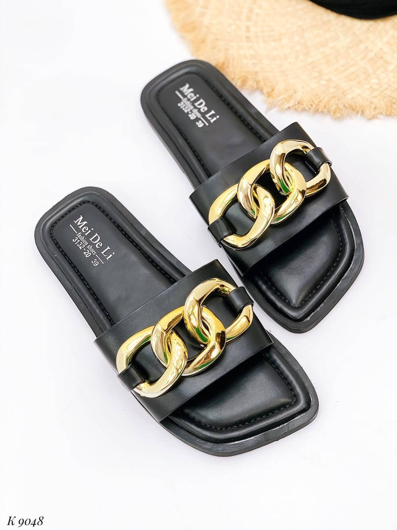 

Стильные шлепанцы женские 9048 (ДБ)