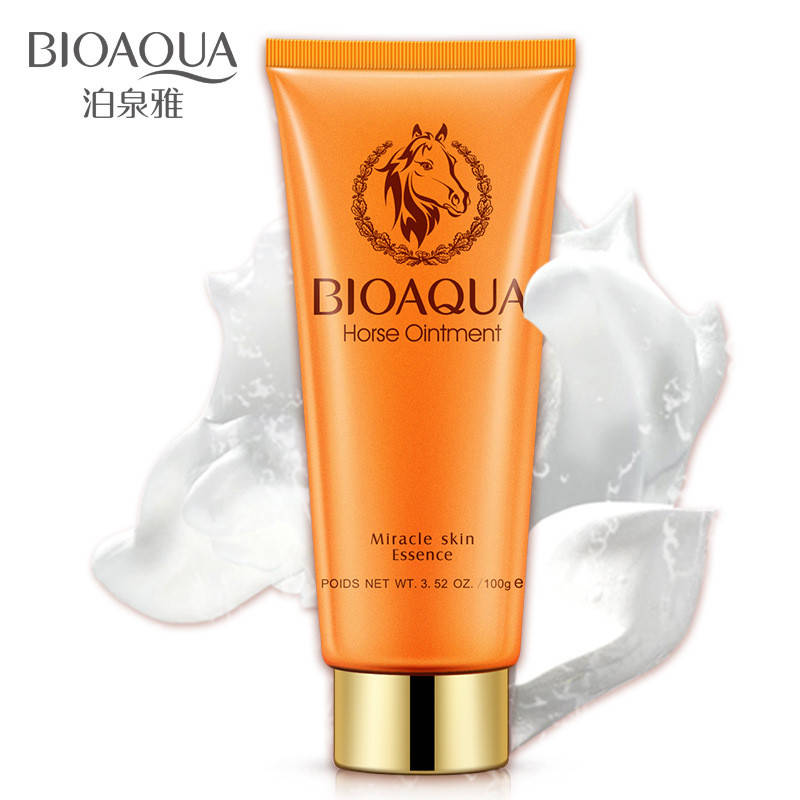 

Очищающее молочко для умывания с лошадиным жиром BIOAQUA Horse Ointment (100мл)