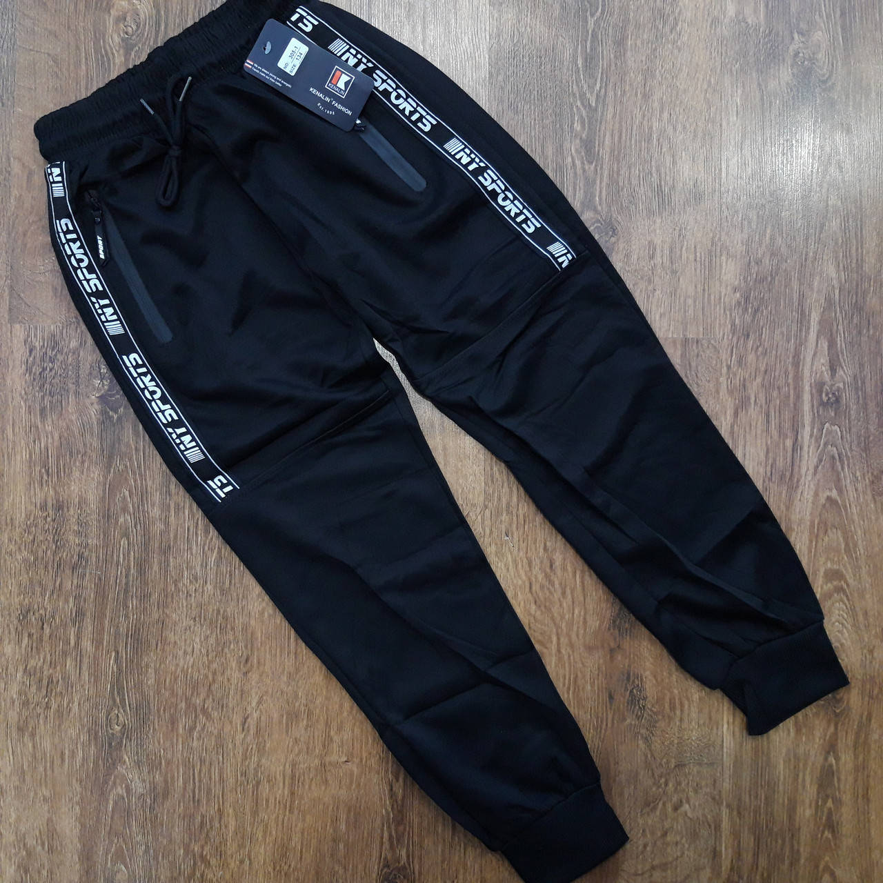 

Подростковые спортивные штаны, 2 кармана "Kenalin" Art: 305-1 140(9-10 років)Чорні