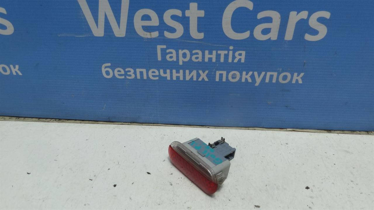 

Ліхтар підсвітки передньої лівої двері Volkswagen Golf IV с 1997 по 2000