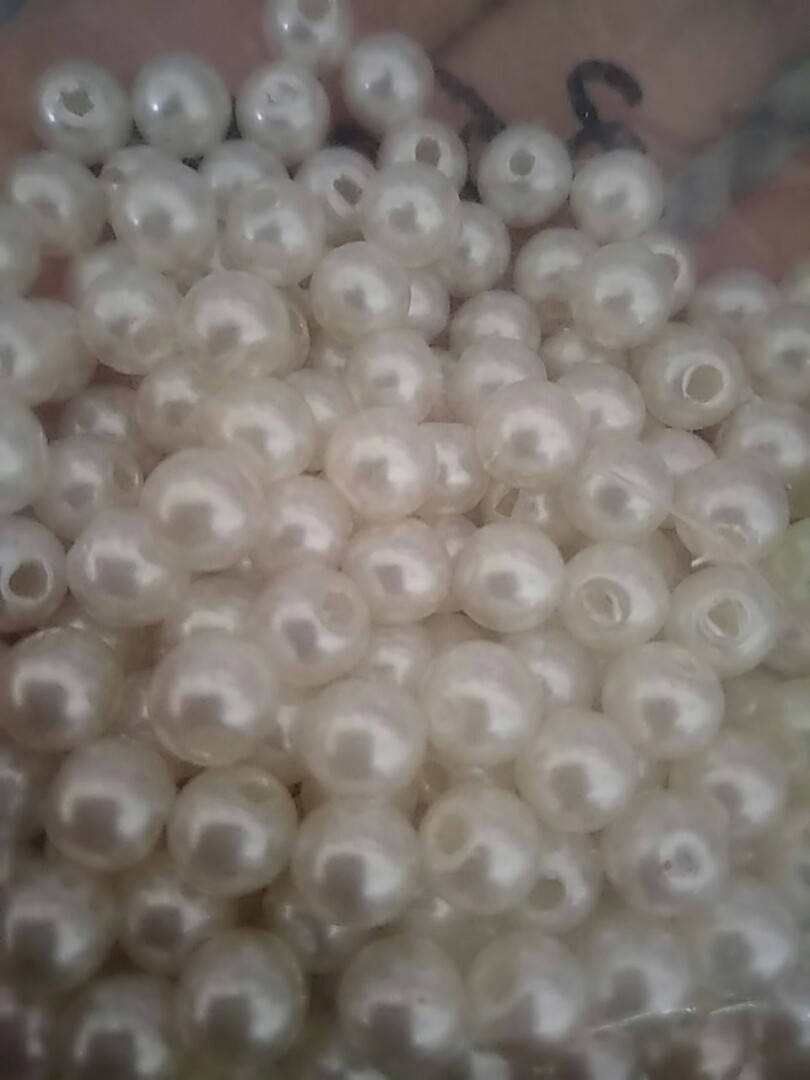 

Бусина жемчуг молочные 6 мм. 200 шт уп.