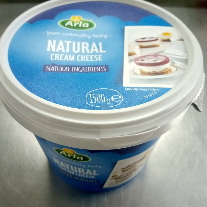 

Крем-сир Arla natural 70% ж 1.5 кг
